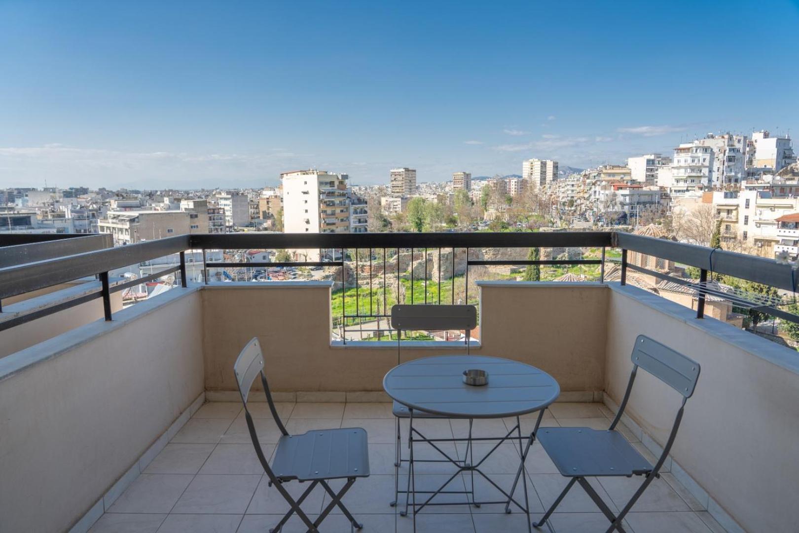 Kosmos Service Apartment Beautiful Studio 3 With Additional Cost Parking Thessaloniki Exterior foto