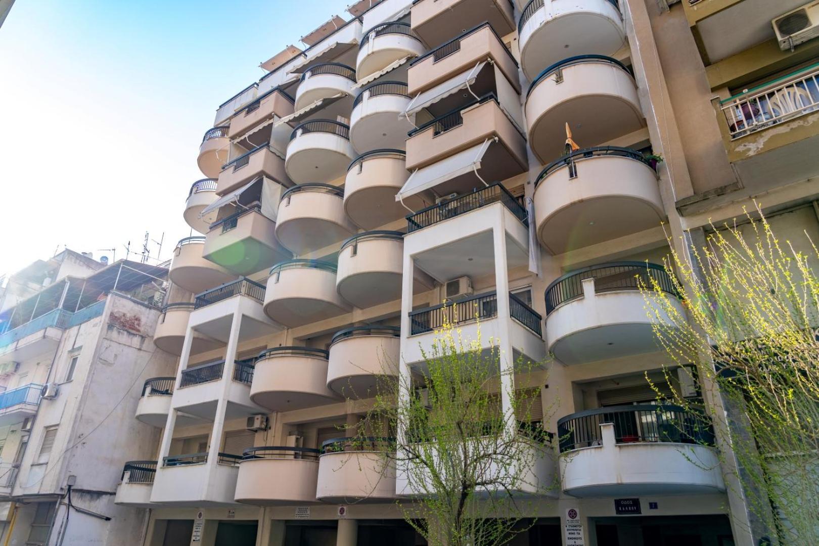 Kosmos Service Apartment Beautiful Studio 3 With Additional Cost Parking Thessaloniki Exterior foto
